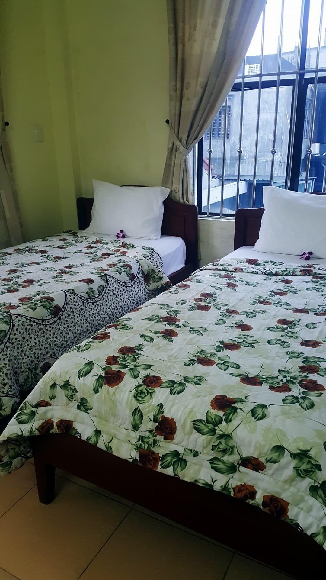 Phong Lan Guesthouse Hue Exterior photo