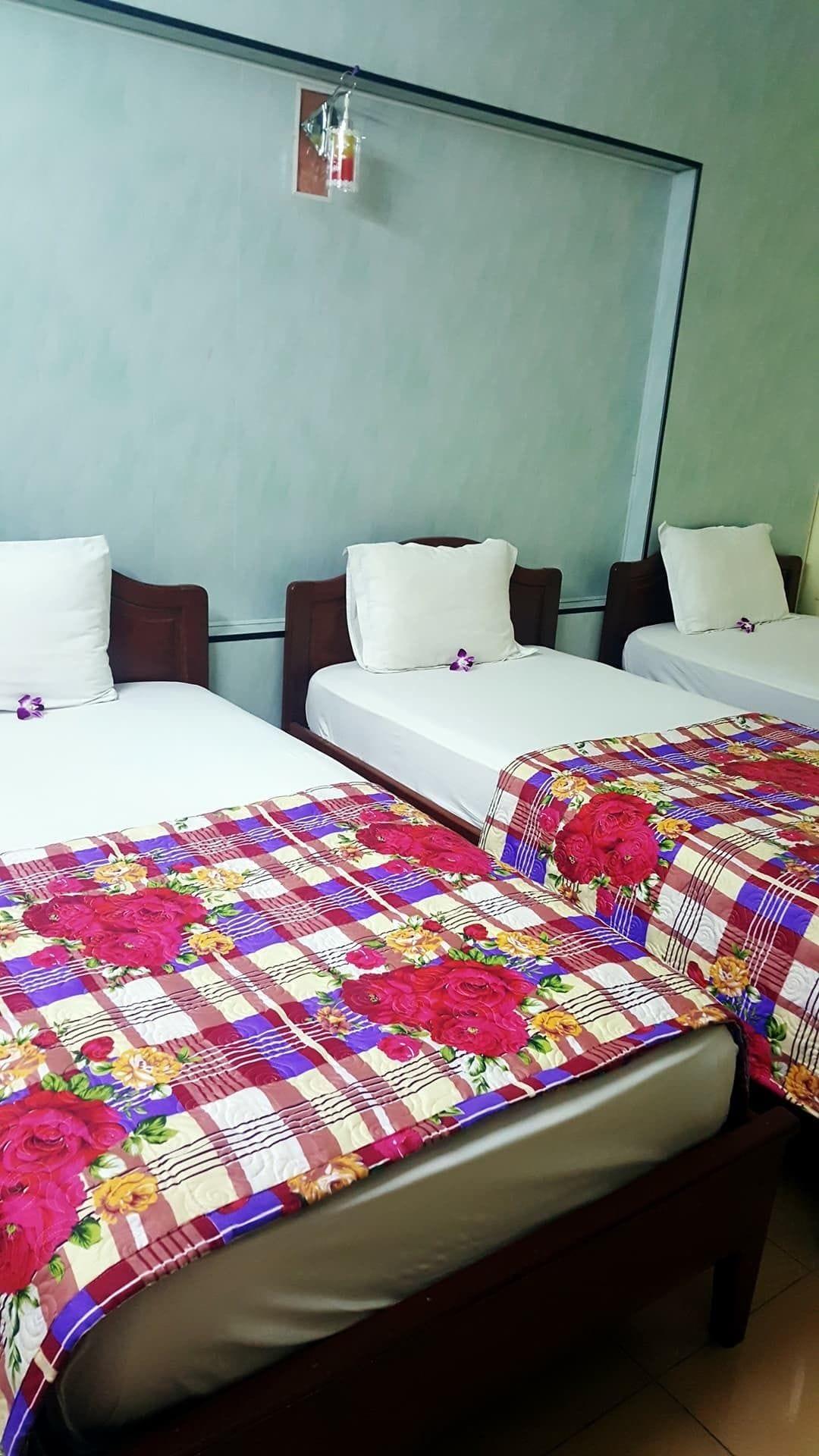 Phong Lan Guesthouse Hue Exterior photo