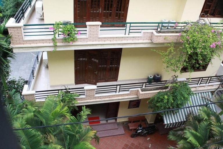 Phong Lan Guesthouse Hue Exterior photo