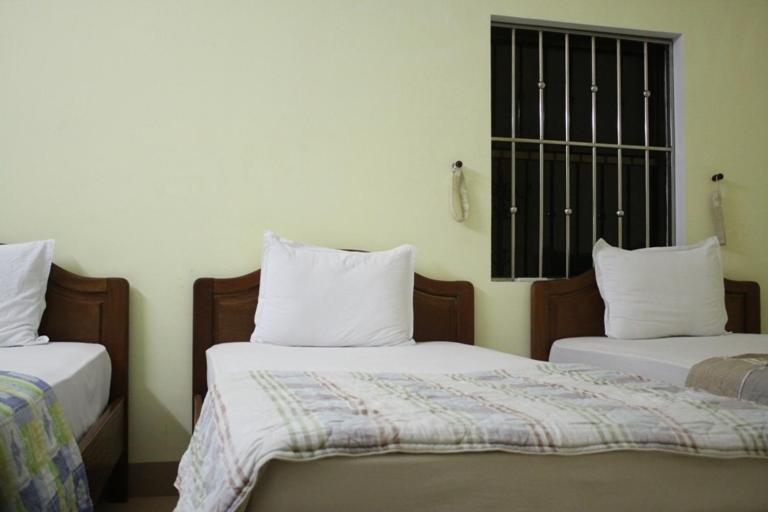 Phong Lan Guesthouse Hue Room photo
