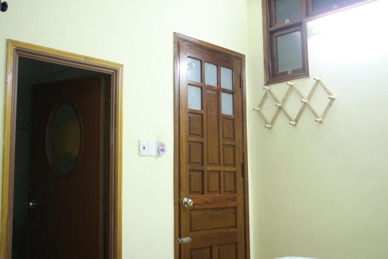 Phong Lan Guesthouse Hue Exterior photo