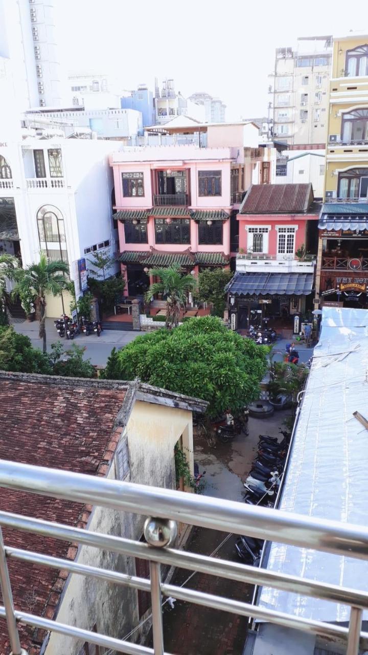 Phong Lan Guesthouse Hue Exterior photo